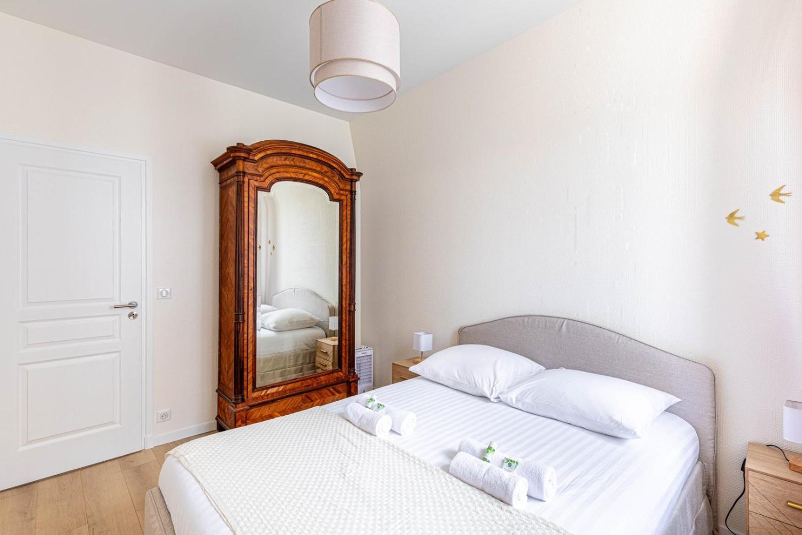 Guestready - Apt Moderne - Direct Champs Elysees Apartment Clichy Exterior photo